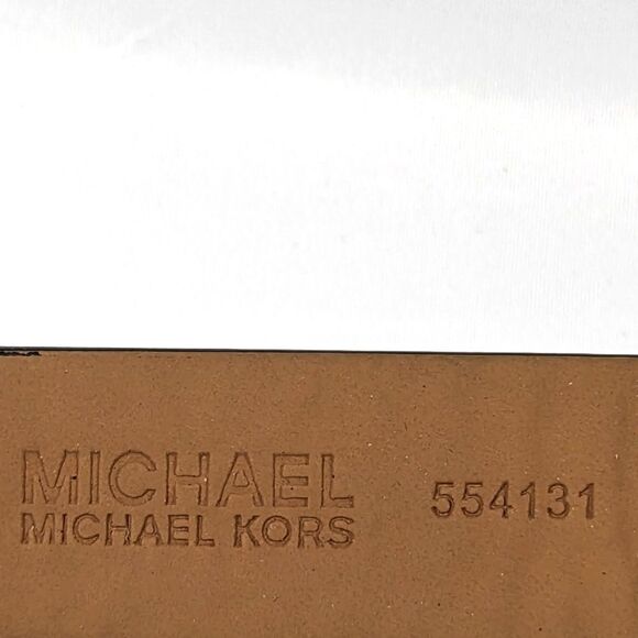 Michael Kors Belt Bag With Silver Tone Chain & A Michael Kors ID & Card Carrier - Picture 12 of 15